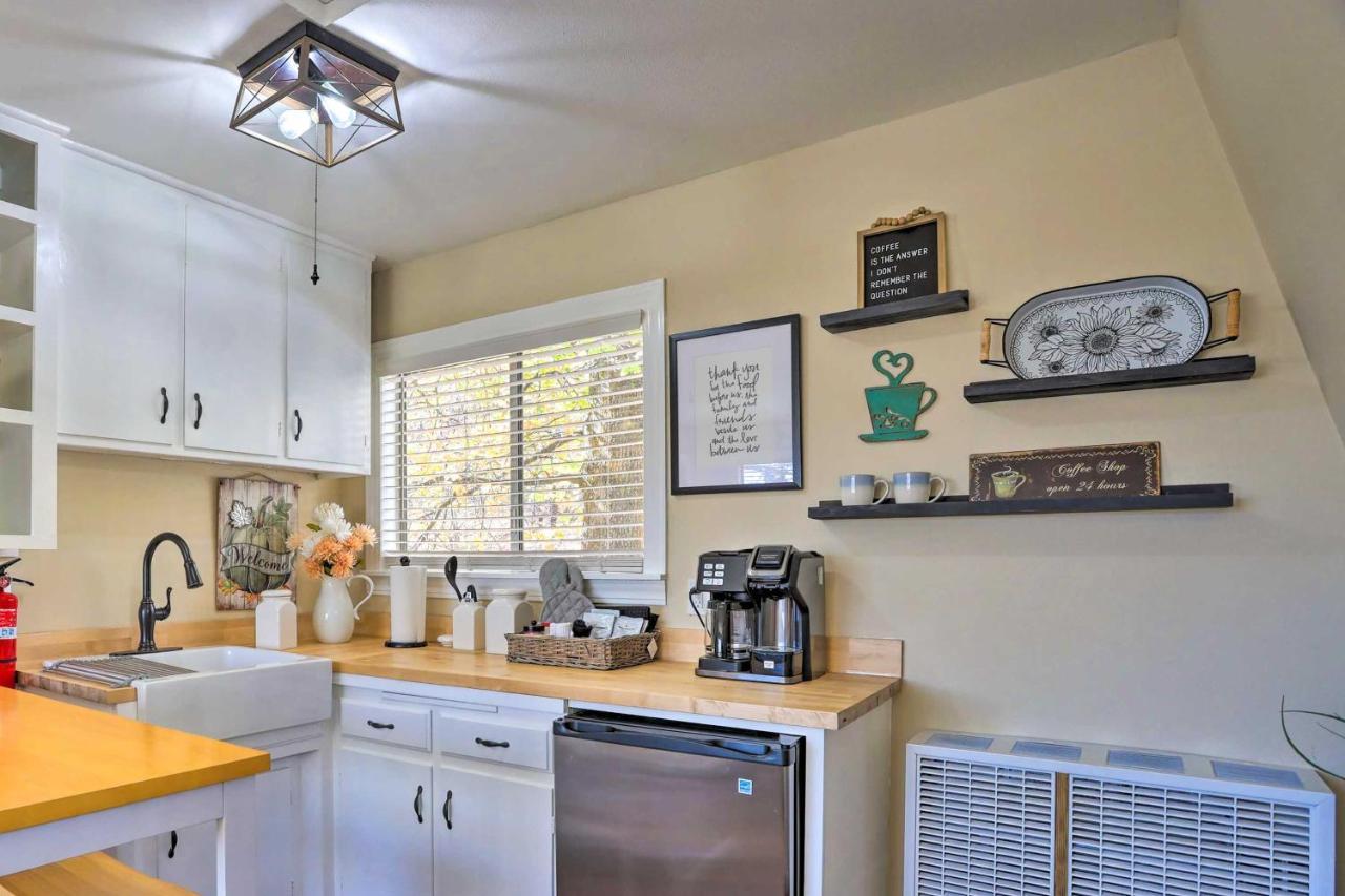 Lake Arrowhead Studio With Private Hot Tub! Bagian luar foto
