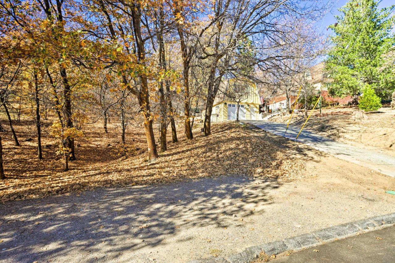 Lake Arrowhead Studio With Private Hot Tub! Bagian luar foto